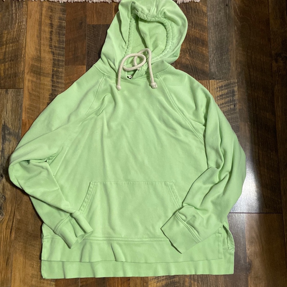 Universal threads crop sweatshirt